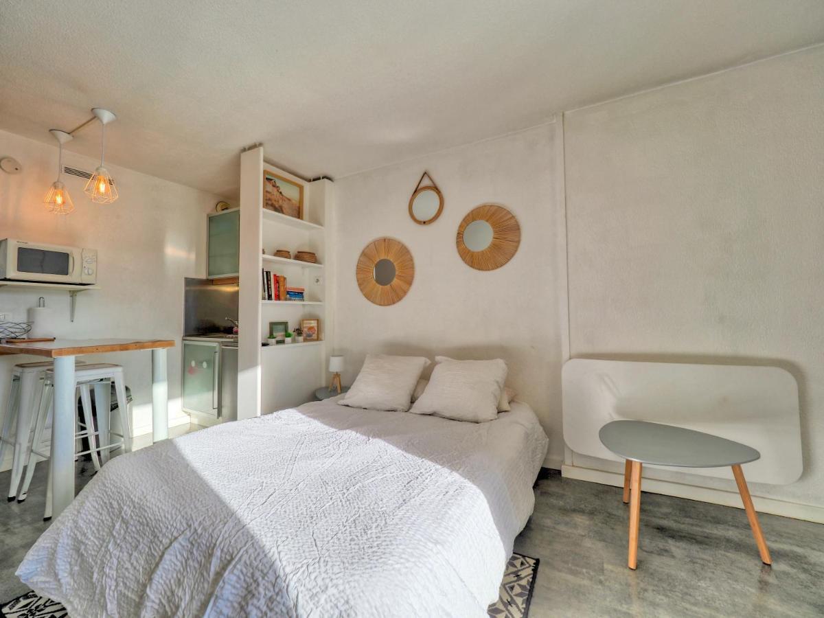 Appartement Bord De Mer Биариц Екстериор снимка