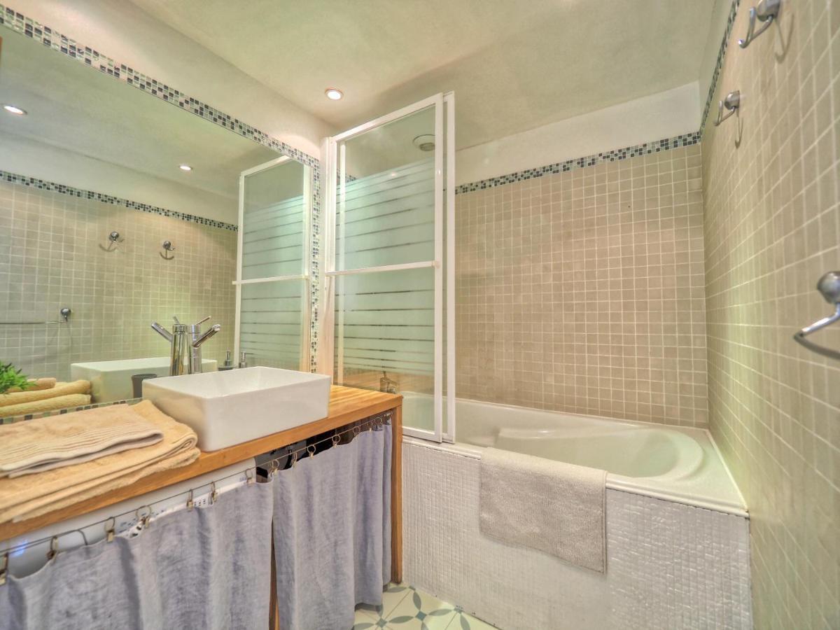 Appartement Bord De Mer Биариц Екстериор снимка